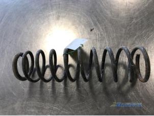 Gebruikte Schroefveer voor Chevrolet Matiz 1.0 Prijs € 15,00 Margeregeling aangeboden door Autobedrijf Brooks