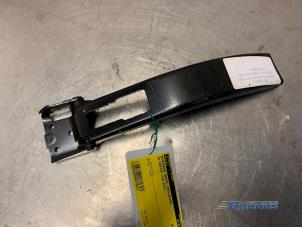 Nieuwe Deurvanger 4Deurs links-achter Volkswagen Crafter Prijs € 18,15 Inclusief btw aangeboden door Autobedrijf Brooks