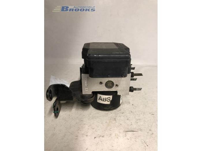 Gebruikte ABS Pomp Kia Cerato 1.5 CRDi 16V Prijs € 32,50 Margeregeling aangeboden door Autobedrijf Brooks