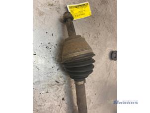 Gebruikte Steekas links-voor Renault Laguna I (B56) 2.9 V6 24V Prijs € 10,00 Margeregeling aangeboden door Autobedrijf Brooks