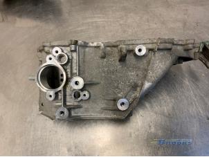 Gebruikte Versnellingsbakhuis Volkswagen Passat (3C2) 1.6 FSI 16V Prijs op aanvraag aangeboden door Autobedrijf Brooks