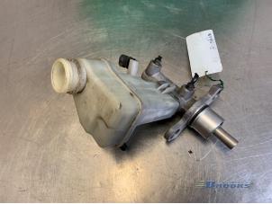 Gebruikte Hoofdremcilinder Alfa Romeo 159 Sportwagon (939BX) 1.9 JTDm Prijs € 50,00 Margeregeling aangeboden door Autobedrijf Brooks