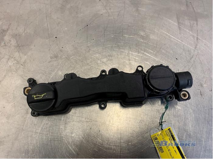 Gebruikte Kleppendeksel Peugeot Partner 1.6 HDI 75 Prijs € 25,00 Margeregeling aangeboden door Autobedrijf Brooks