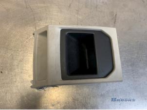 Gebruikte Dashboard deel Landrover Range Rover Evoque (LVJ/LVS) 2.2 eD4 16V 5-drs. Prijs € 20,00 Margeregeling aangeboden door Autobedrijf Brooks