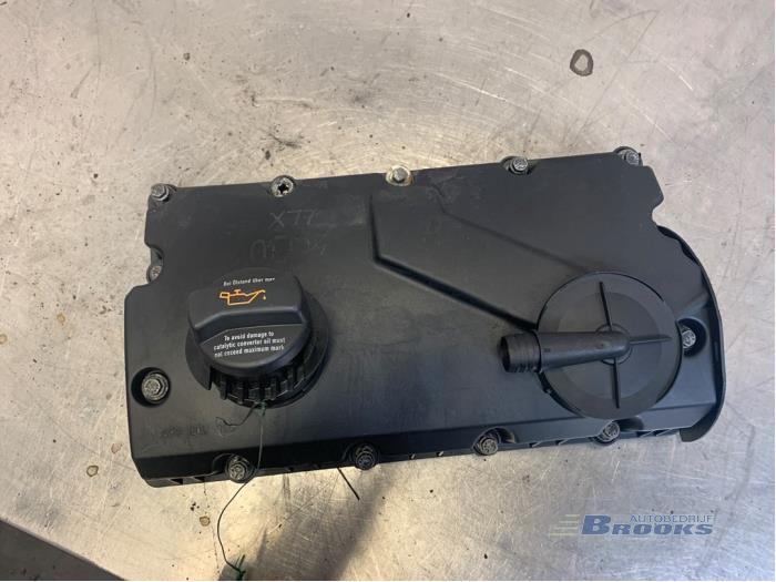 Gebruikte Kleppendeksel Volkswagen Caddy III (2KA,2KH,2CA,2CH) 2.0 SDI Prijs € 50,00 Margeregeling aangeboden door Autobedrijf Brooks