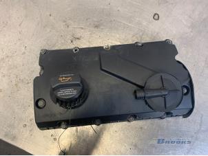 Gebruikte Kleppendeksel Volkswagen Caddy III (2KA,2KH,2CA,2CH) 2.0 SDI Prijs € 50,00 Margeregeling aangeboden door Autobedrijf Brooks