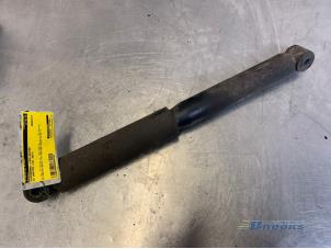 Gebruikte Schokdemper links-achter Volkswagen Crafter 2.0 TDI 16V Prijs € 25,00 Margeregeling aangeboden door Autobedrijf Brooks