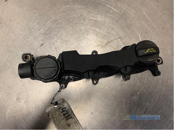 Gebruikte Kleppendeksel Peugeot Partner (GC/GF/GG/GJ/GK) 1.6 HDI 75 16V Prijs op aanvraag aangeboden door Autobedrijf Brooks