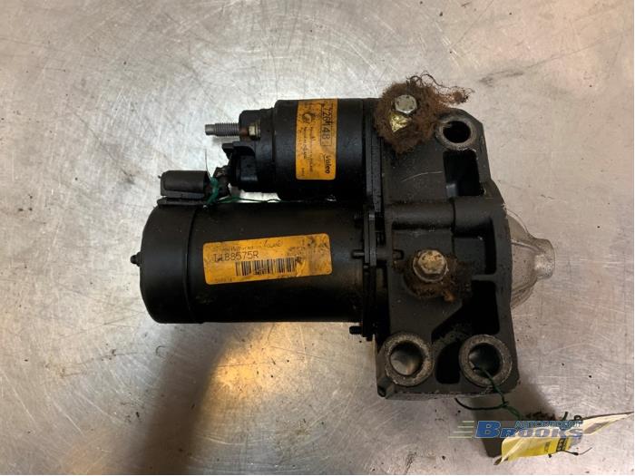 Gebruikte Startmotor Renault Laguna II Grandtour (KG) 3.0 V6 24V Prijs € 40,00 Margeregeling aangeboden door Autobedrijf Brooks