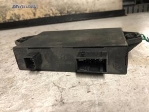 Gebruikte Module PDC Peugeot 807 2.2 HDiF 16V Prijs € 37,50 Margeregeling aangeboden door Autobedrijf Brooks