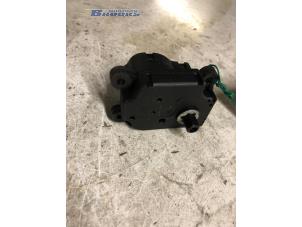 Gebruikte Kachelklep Motor Peugeot 807 2.2 HDiF 16V Prijs € 15,00 Margeregeling aangeboden door Autobedrijf Brooks