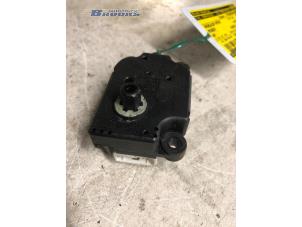 Gebruikte Kachelklep Motor Peugeot 807 2.2 HDiF 16V Prijs € 15,00 Margeregeling aangeboden door Autobedrijf Brooks