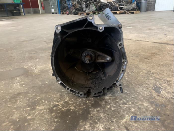 Gebruikte Versnellingsbak BMW 3 serie Touring (E91) 318d 16V Prijs € 250,00 Margeregeling aangeboden door Autobedrijf Brooks