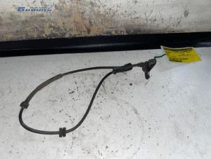 Gebruikte ABS Sensor Renault Modus/Grand Modus (JP) 1.2 16V Eco Prijs € 15,00 Margeregeling aangeboden door Autobedrijf Brooks