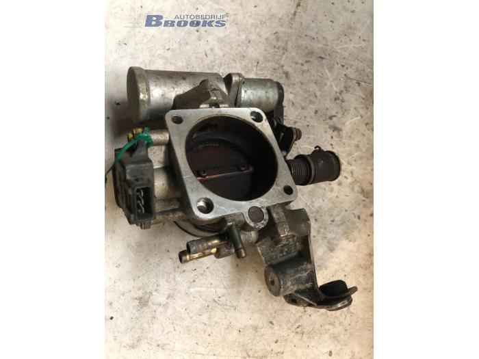 Gebruikte Gasklephuis Opel Vectra B (36) 1.8 16V Ecotec Prijs € 20,00 Margeregeling aangeboden door Autobedrijf Brooks