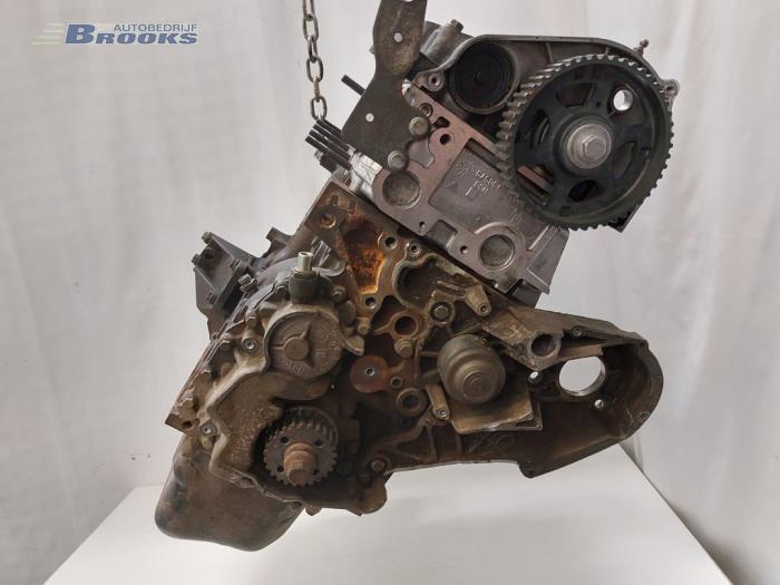 Gebruikte Motor Fiat Ducato (250) 2.3 D 120 Multijet Prijs € 2.250,00 Margeregeling aangeboden door Autobedrijf Brooks