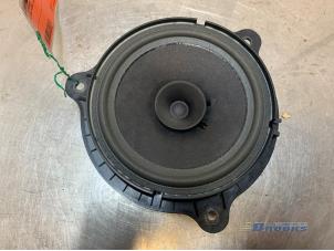 Gebruikte Speaker Nissan NV 200 (M20M) 1.5 dCi 90 Prijs € 20,00 Margeregeling aangeboden door Autobedrijf Brooks