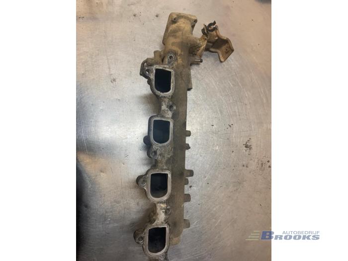 Gebruikte Spruitstuk Inlaat Nissan Navara (D40) 2.5 dCi 16V 4x4 Prijs op aanvraag aangeboden door Autobedrijf Brooks