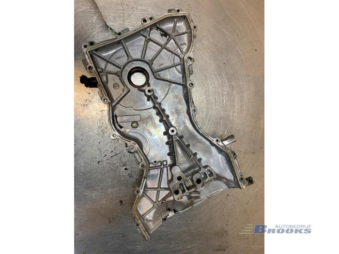 Gebruikte Distributiedeksel Mazda 3 Sport (BK) 2.0i 16V Prijs € 50,00 Margeregeling aangeboden door Autobedrijf Brooks