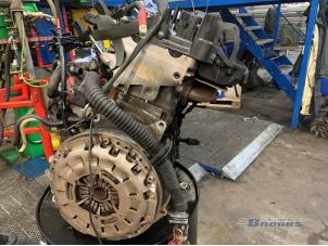 Motor van een BMW 3 serie Touring (E91) 318d 16V 2006