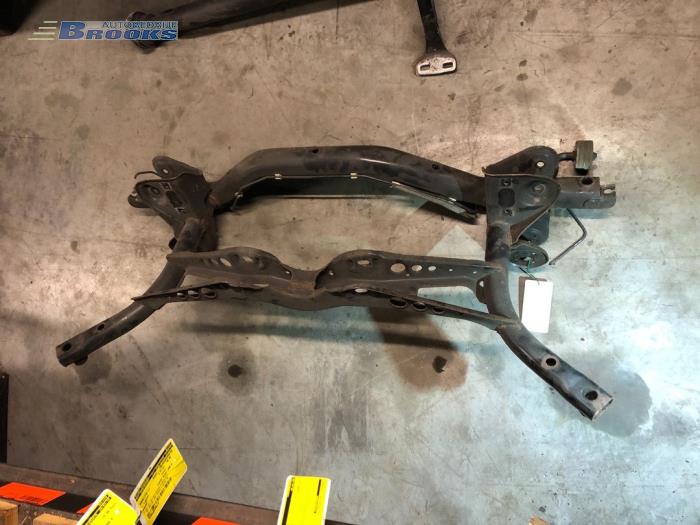 Gebruikte Subframe Skoda Octavia Combi (1Z5) 1.9 TDI Prijs € 62,50 Margeregeling aangeboden door Autobedrijf Brooks