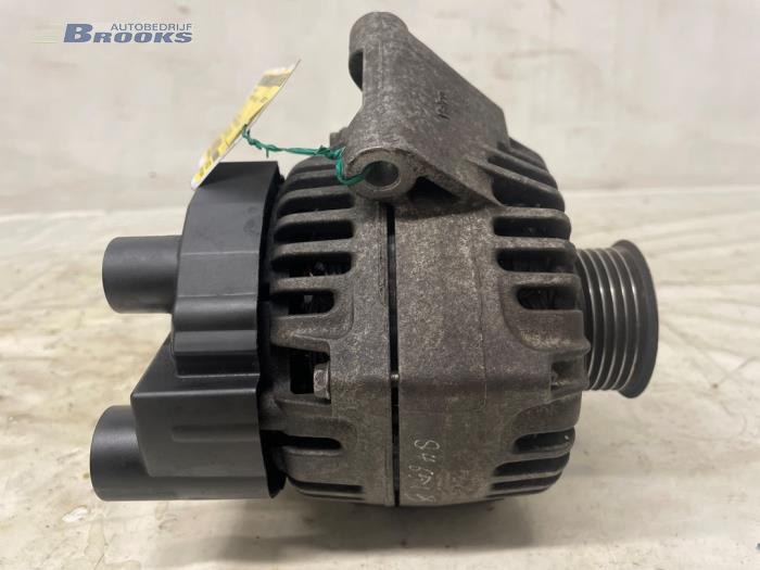 Gebruikte Dynamo Fiat Fiorino (225) 1.3 JTD 16V Multijet Prijs € 40,00 Margeregeling aangeboden door Autobedrijf Brooks