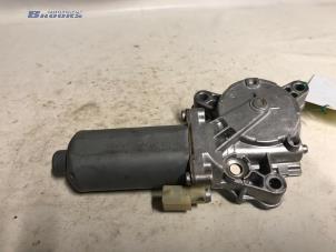 Gebruikte Motor electrisch raam Volvo 850 2.5i GLT 20V Prijs € 25,00 Margeregeling aangeboden door Autobedrijf Brooks