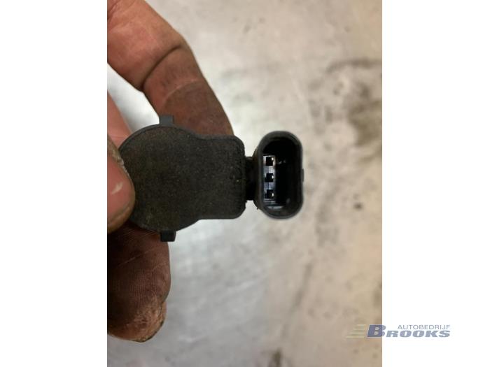 PDC Sensor van een BMW 3 serie Touring (E91) 318d 16V 2006