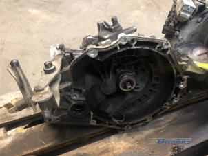 Gebruikte Versnellingsbak Opel Meriva 1.4 16V Twinport Prijs € 125,00 Margeregeling aangeboden door Autobedrijf Brooks