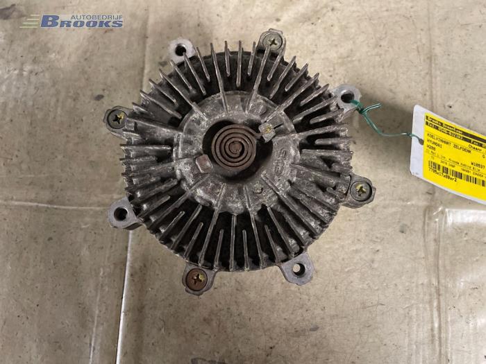 Koelvinhart zelfdenk van een Hyundai H-1/Starex Travel 2.5 TD 1999