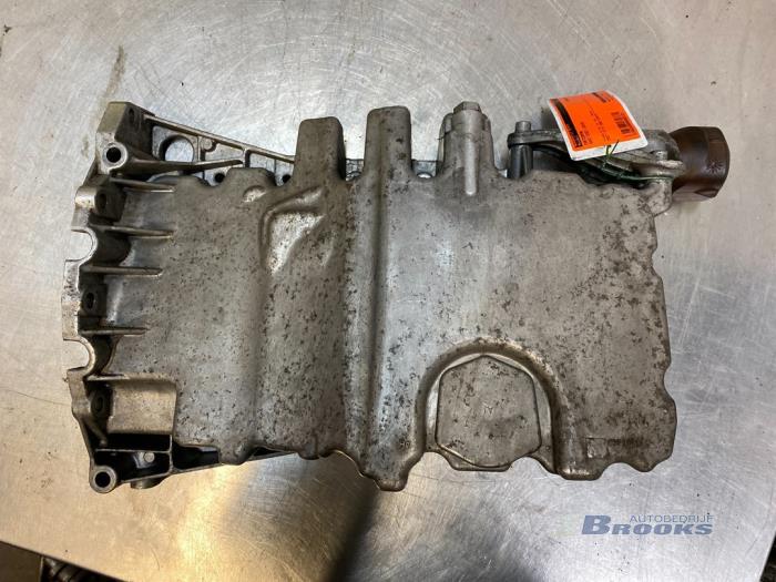 Gebruikte Carterpan Seat Exeo (3R2) 2.0 TDI 16V Prijs € 40,00 Margeregeling aangeboden door Autobedrijf Brooks