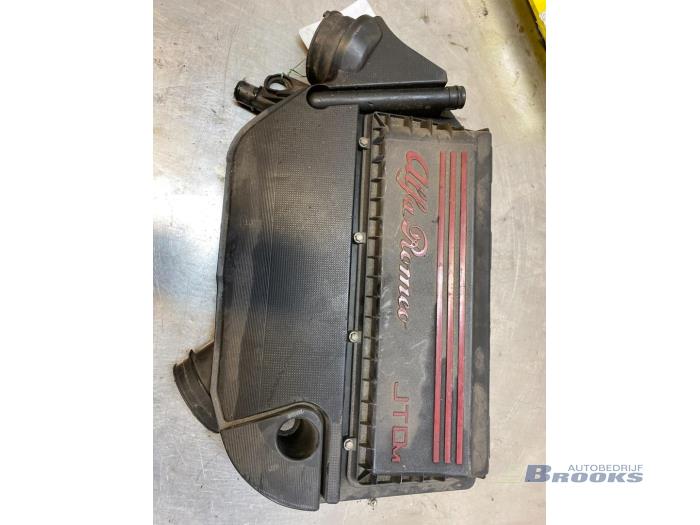Gebruikte Luchtfilterhuis Alfa Romeo MiTo (955) 1.3 JTDm 16V Eco Prijs € 50,00 Margeregeling aangeboden door Autobedrijf Brooks