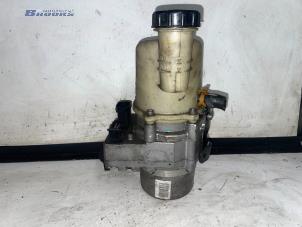 Gebruikte Servopomp Dacia Logan (LS) 1.5 dCi Prijs € 50,00 Margeregeling aangeboden door Autobedrijf Brooks