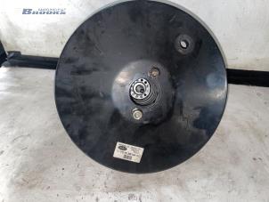 Gebruikte Rembooster Ford Transit 2.0 TDdi 16V 260S Prijs € 35,00 Margeregeling aangeboden door Autobedrijf Brooks