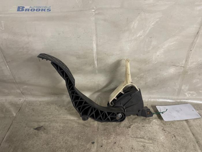 Gebruikte Sensor Gaspedaalpositie Audi A3 (8L1) 1.9 TDI 90 Prijs € 15,00 Margeregeling aangeboden door Autobedrijf Brooks