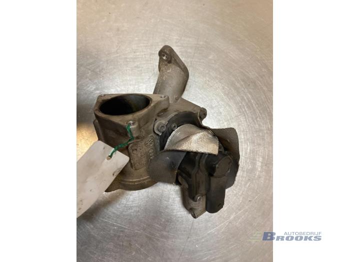 Gebruikte Uitlaat gasklep (EGR) Volkswagen Caddy III (2KA,2KH,2CA,2CH) 1.9 TDI Prijs € 50,00 Margeregeling aangeboden door Autobedrijf Brooks