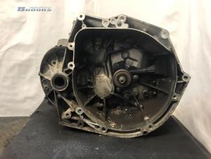 Gebruikte Versnellingsbak Peugeot 308 SW (4E/H) 1.6 16V THP 155 Prijs € 500,00 Margeregeling aangeboden door Autobedrijf Brooks