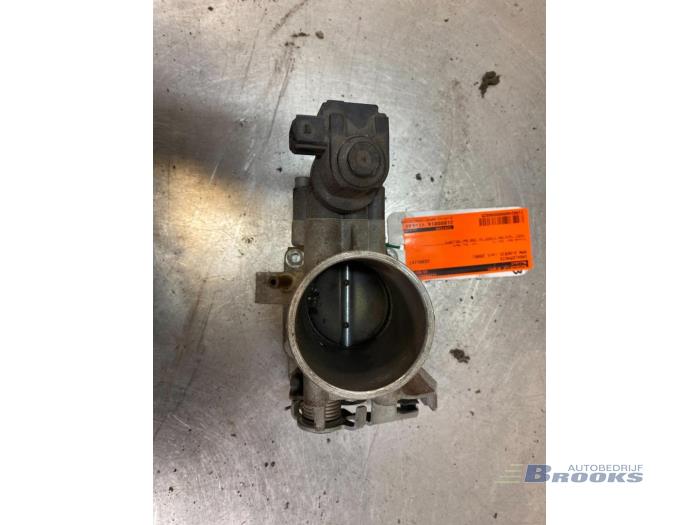 Gebruikte Gasklephuis BMW 3 serie Touring (E36/3) 316i Prijs € 30,00 Margeregeling aangeboden door Autobedrijf Brooks