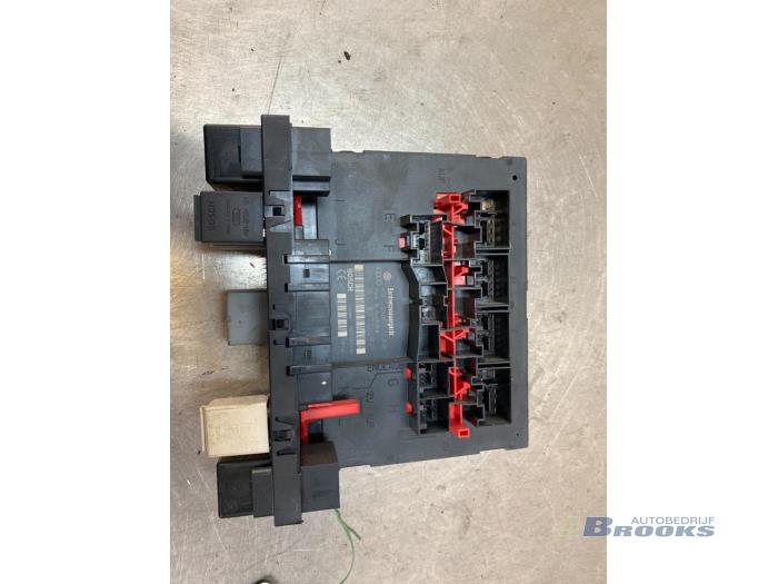 Gebruikte BCM Volkswagen Caddy III (2KA,2KH,2CA,2CH) 2.0 SDI Prijs € 85,00 Margeregeling aangeboden door Autobedrijf Brooks