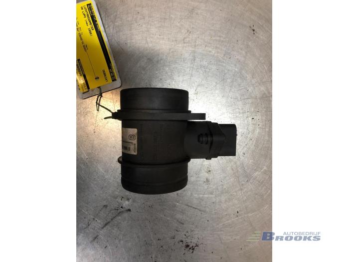 Gebruikte Luchtmassameter Volkswagen Lupo (6X1) 1.4 16V 75 Prijs € 25,00 Margeregeling aangeboden door Autobedrijf Brooks