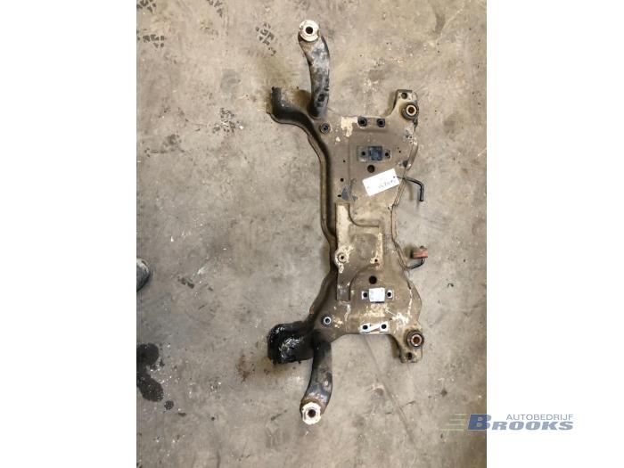 Gebruikte Subframe Ford C-Max (DM2) 1.6 16V Prijs € 60,00 Margeregeling aangeboden door Autobedrijf Brooks