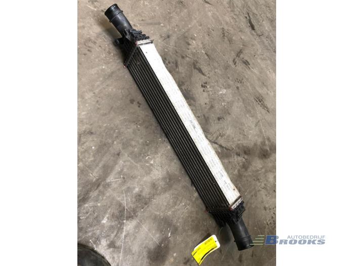 Intercooler van een Audi A5 Sportback (8TA) 2.0 TFSI 16V 2010