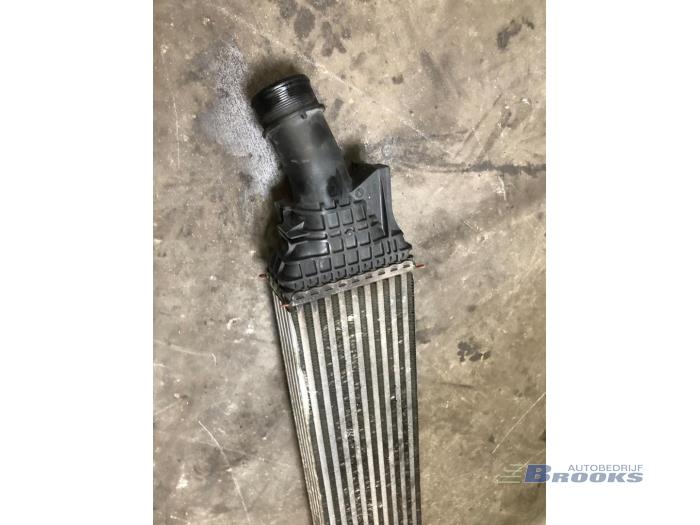 Intercooler van een Audi A5 Sportback (8TA) 2.0 TFSI 16V 2010