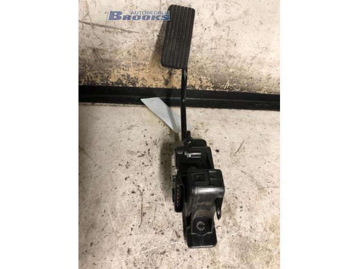 Gebruikte Sensor Gaspedaalpositie Mitsubishi L-200 Prijs € 75,00 Margeregeling aangeboden door Autobedrijf Brooks