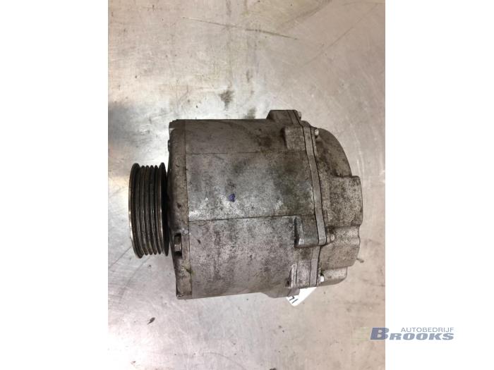 Gebruikte Dynamo Audi RS 5 (8F7) 4.2 V8 32V Prijs € 125,00 Margeregeling aangeboden door Autobedrijf Brooks