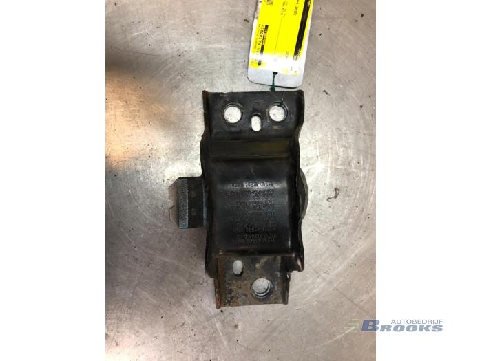 Gebruikte Motorrubber Nissan Note (E11) 1.4 16V Prijs € 20,00 Margeregeling aangeboden door Autobedrijf Brooks