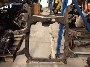 Gebruikte Subframe Opel Astra G (F70) 2.0 DI 16V Prijs € 25,00 Margeregeling aangeboden door Autobedrijf Brooks