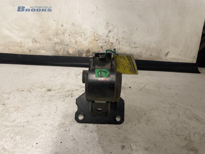 Gebruikte Motorrubber Toyota MR2 (ZZW30) 1.8 16V VT-i Prijs € 25,00 Margeregeling aangeboden door Autobedrijf Brooks