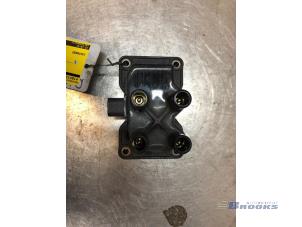 Gebruikte Bobine Ford Fiesta 6 (JA8) 1.6 16V Sport Prijs € 20,00 Margeregeling aangeboden door Autobedrijf Brooks