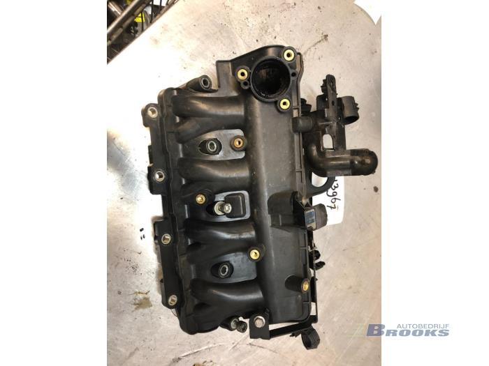 Gebruikte Spruitstuk Inlaat Opel Corsa D 1.3 CDTi 16V ecoFLEX Prijs € 35,00 Margeregeling aangeboden door Autobedrijf Brooks
